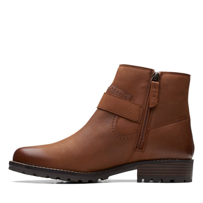 Clarks Clarkwell Strap 26167536 Womens Brown Leather Casual Dress Boots