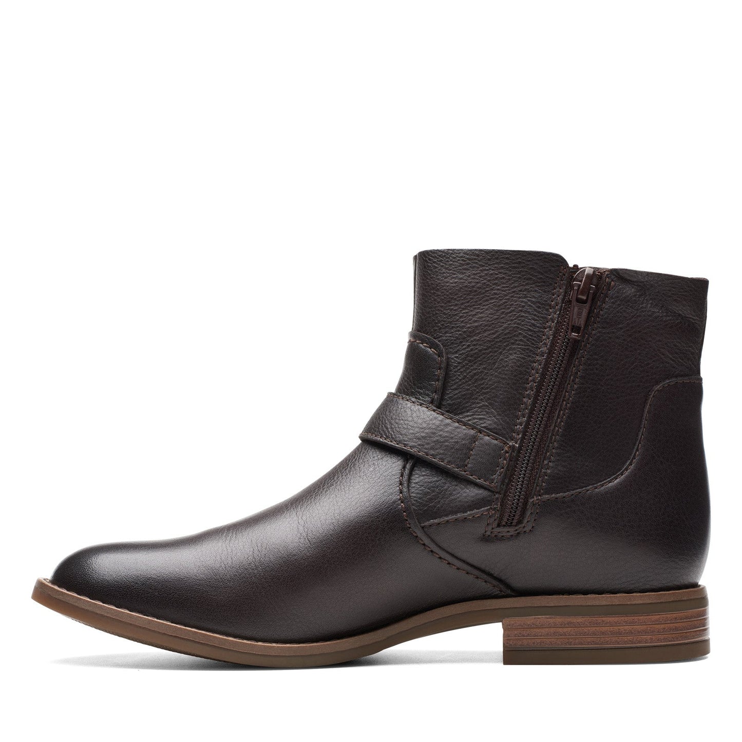 Clarks Camzin Loop 26174151 Womens Brown Wide Leather Ankle & Booties Boots