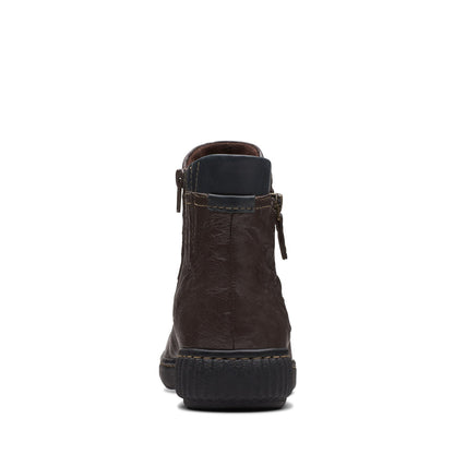 Clarks Magnolia Haley 26174341 Womens Brown Leather Ankle & Booties Boots