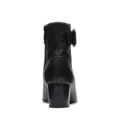 Clarks Loken Zip Waterproof 26174964 Womens Black Wide Ankle & Booties Boots