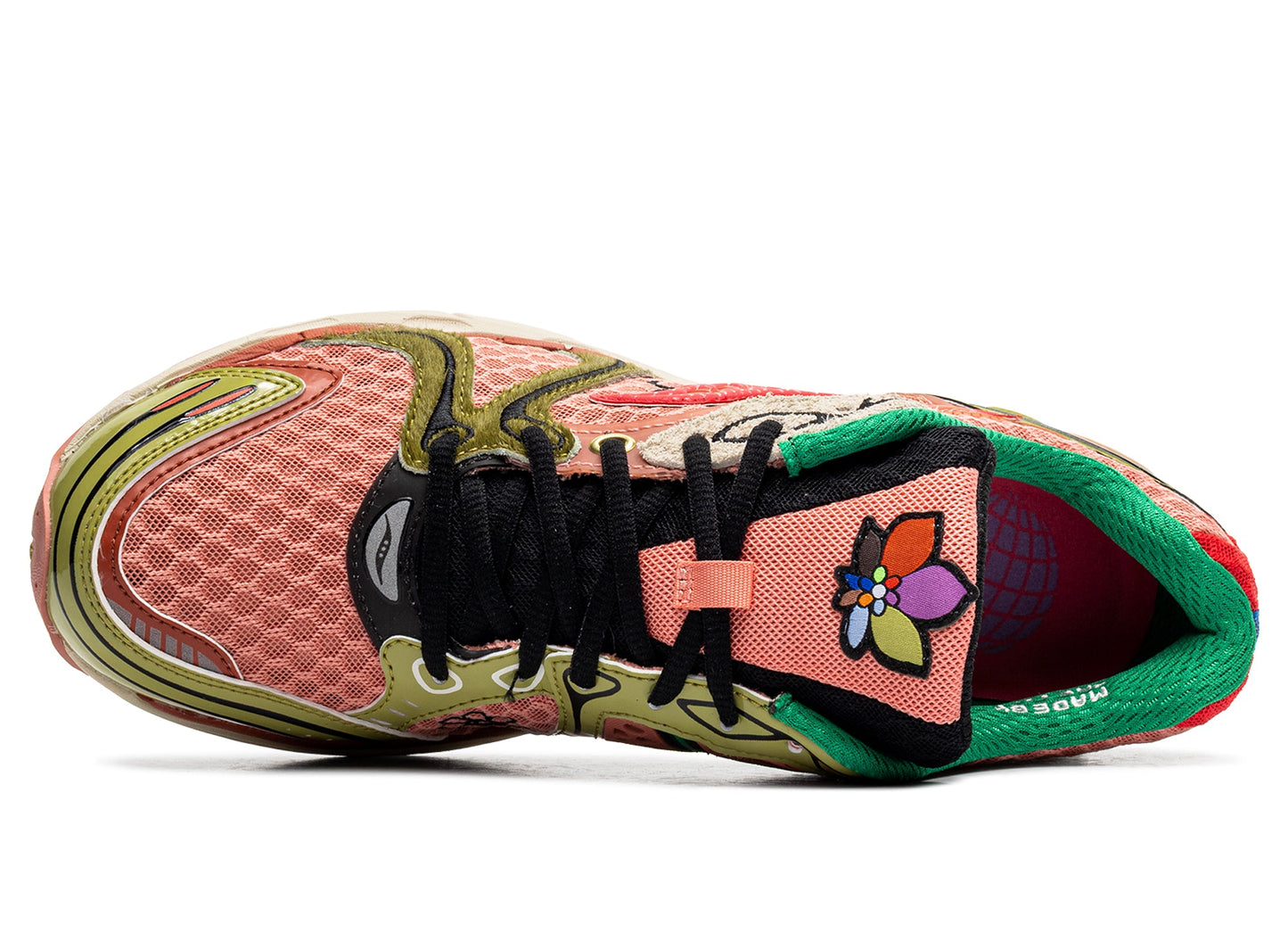 Saucony x Jae Tips Progrid Triumph 4 in Peach / Leaf