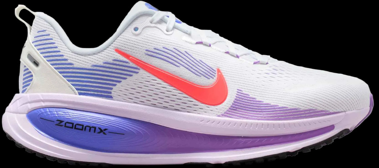 Nike Vomero 18 Shoes (Women's)