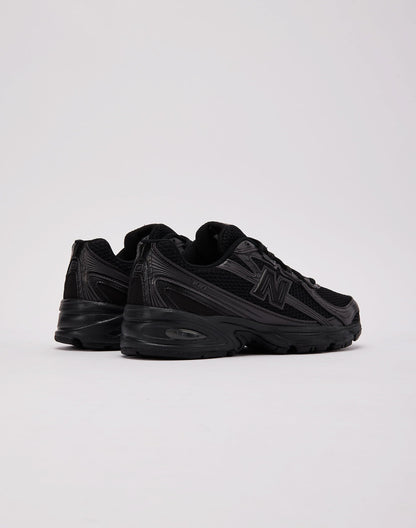 New Balance  740 Grade-School