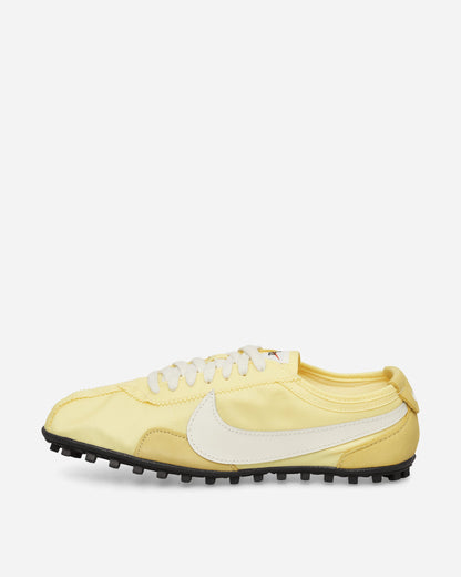 Women's Moon Shoe OG Sneakers Soft Yellow