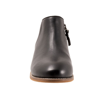 Softwalk Rocklin S1457-001 Womens Black Leather Zipper Ankle & Booties Boots