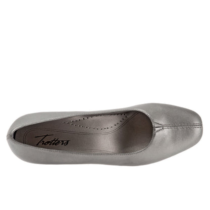 Trotters Doris T3235-041 Womens Gray Extra Narrow Pumps Heels Shoes