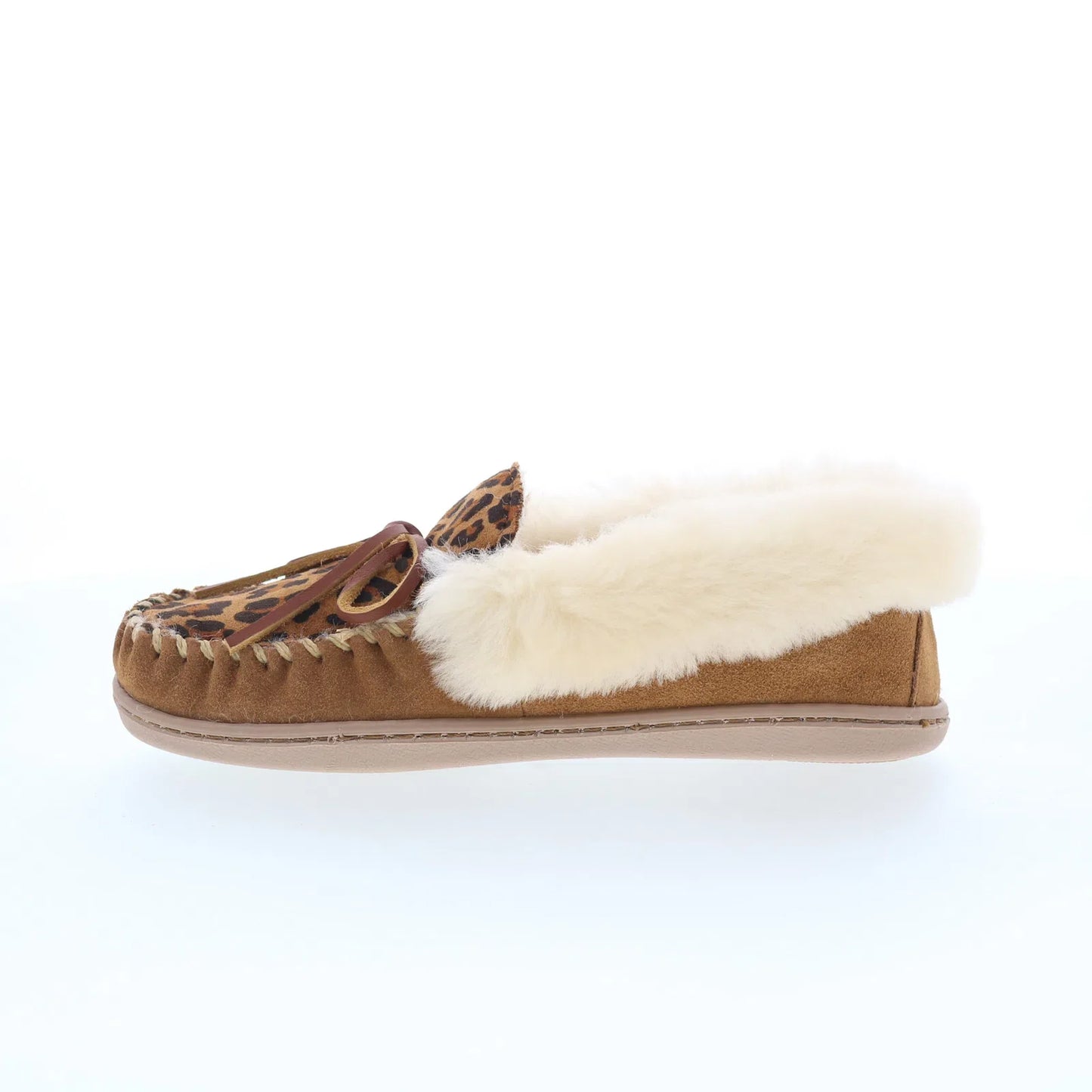 Minnetonka Alpine Sheepskin Moc 3371F Womens Brown Loafer Slippers Shoes
