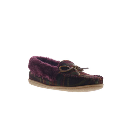 Minnetonka Camp Collar Moc 44614 Womens Red Canvas Moccasin Slippers Shoes