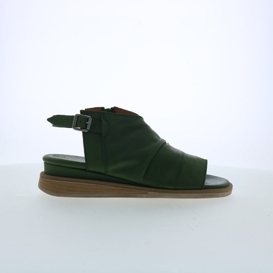 Miz Mooz Conor Womens Green Leather Hook & Loop Slingback Sandals Shoes