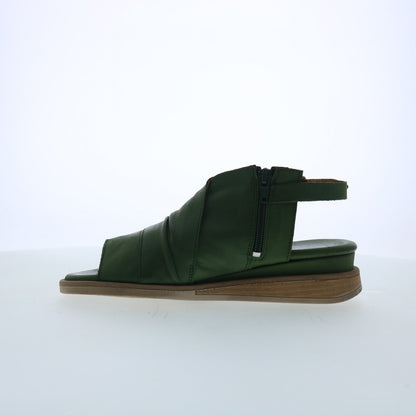 Miz Mooz Conor Womens Green Leather Hook & Loop Slingback Sandals Shoes