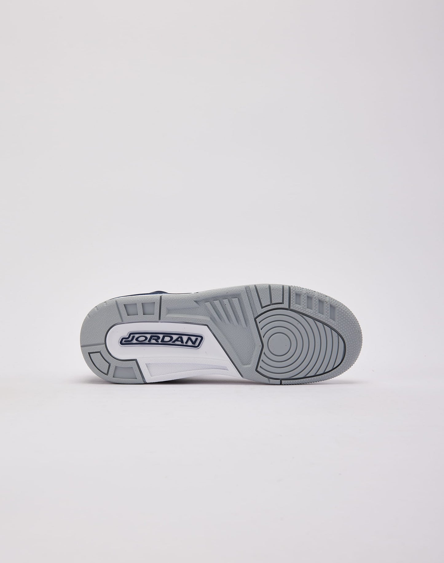 Jordan  Spizike Low Grade-School