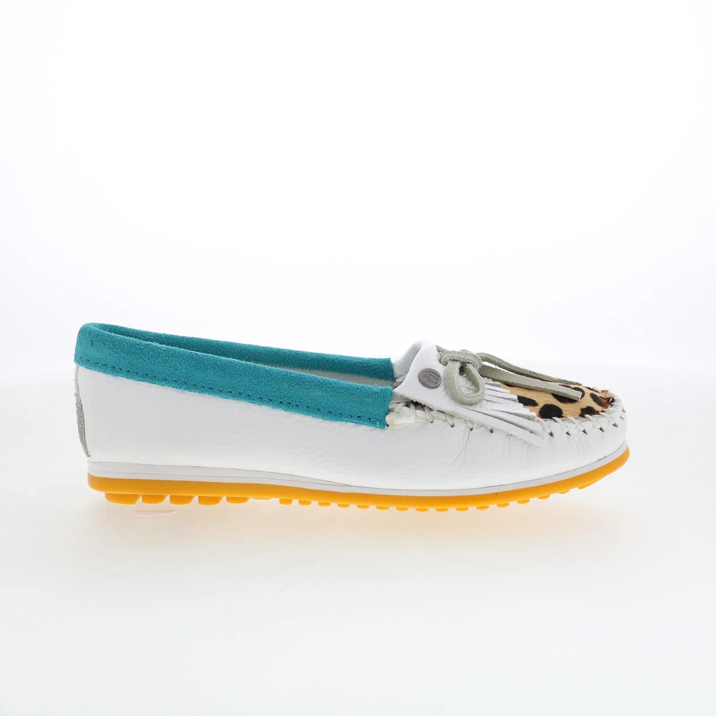 Minnetonka Kilty Plus Leopard Plug 4327 Womens White Loafer Flats Shoes