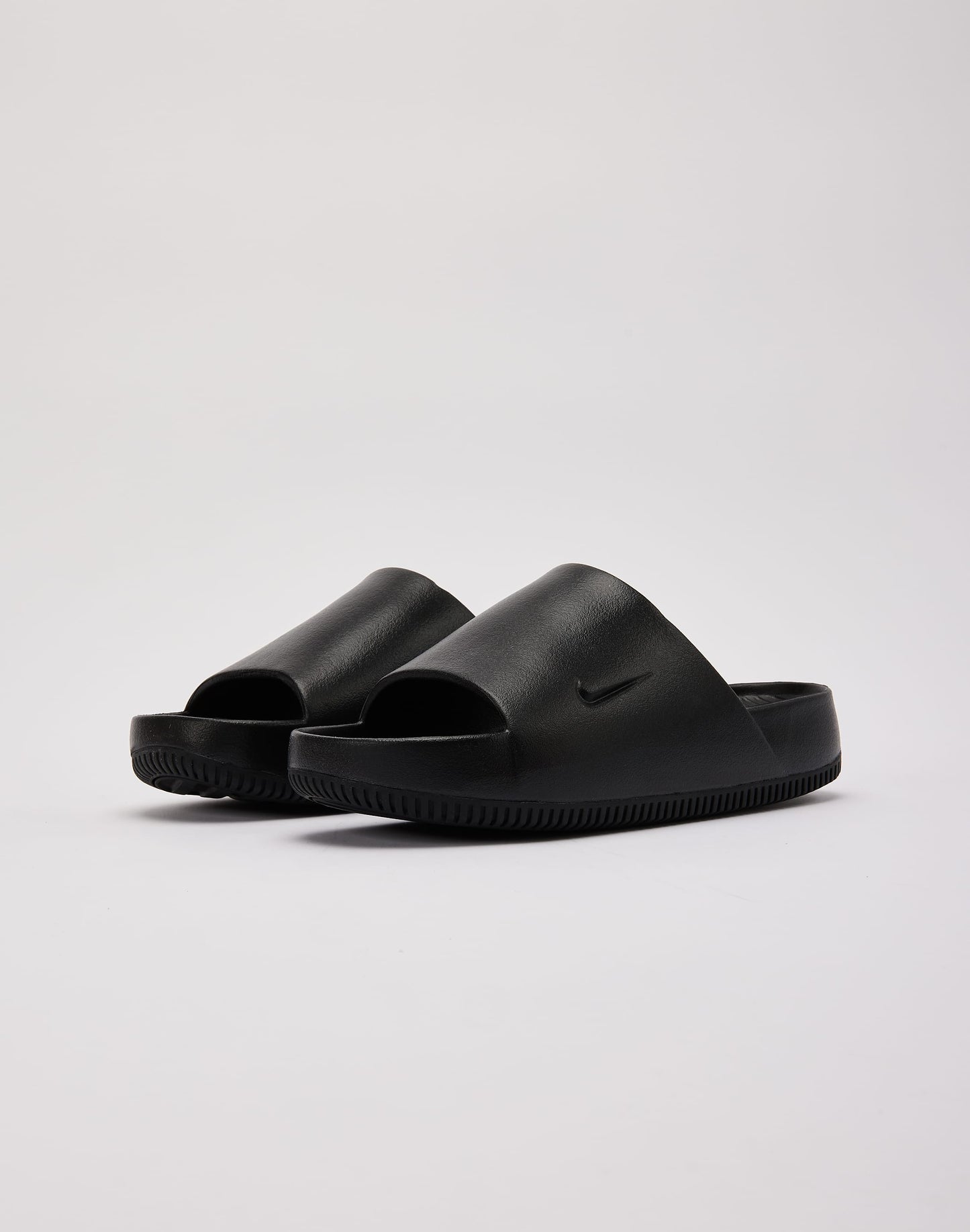 Nike Calm Slides
